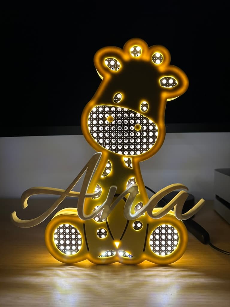 Lampe girafe personnalisée