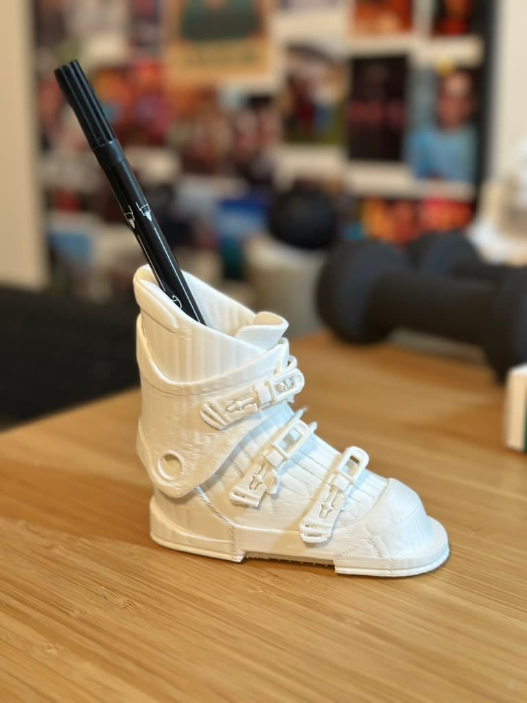 Prototype porte crayon chaussure de ski